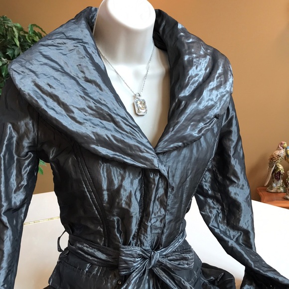 🖤🌹FABULOUS SILVER CACHE JACKET!!!🌹🖤 - Picture 2 of 8